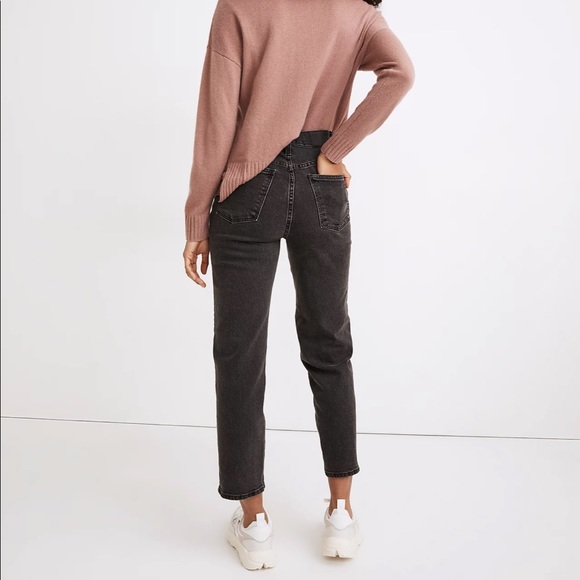 The Perfect Vintage Straight Crop Jean in Lunar Wash - Picture 3 of 13